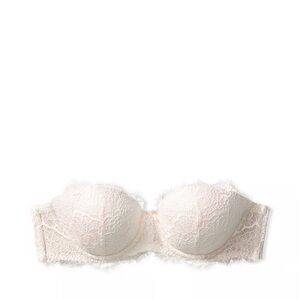 NEW WITH TAGS Dream Angels
Lightly-Lined Lace Strapless Bra CREAM 36 DDD (F)